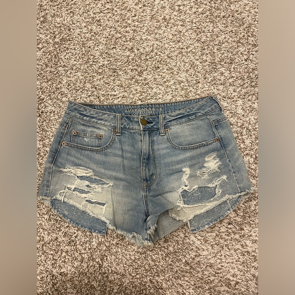 American Eagle (AE) Hi-Rise Festival Short Size 12